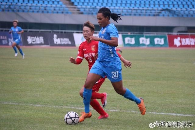阿森纳大胜迎来新希望，约克雷斯与哲凯面临转机危机